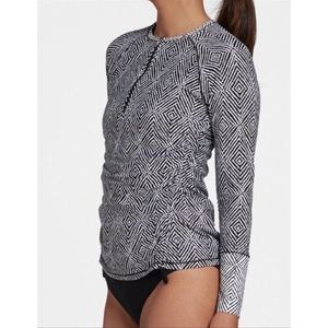 Calia Shirt Fitness Swim Top Rash Guard White Black Stripe Zipper Neck Fitted XS